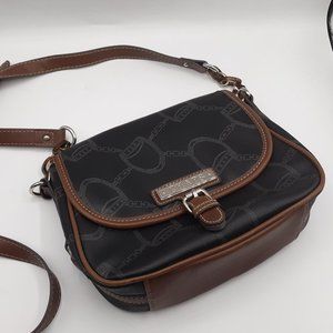 CHAPS SIGNATURE FLAP CROSSBODY